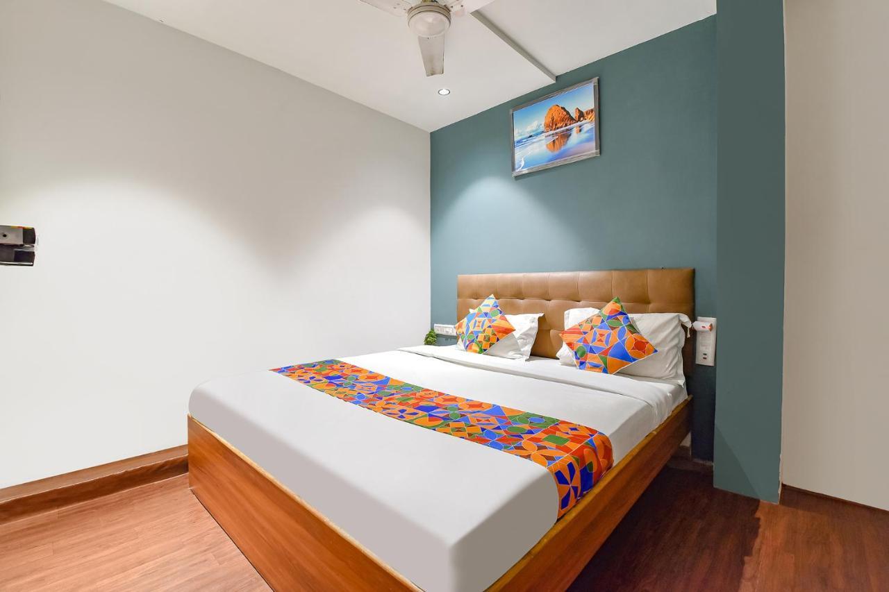Fabhotel Nidhivan, Udhna Junction Surat Exterior foto