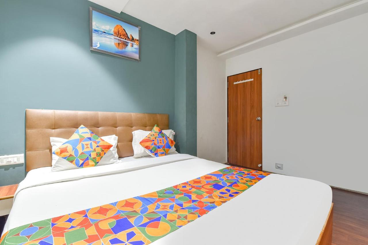 Fabhotel Nidhivan, Udhna Junction Surat Exterior foto