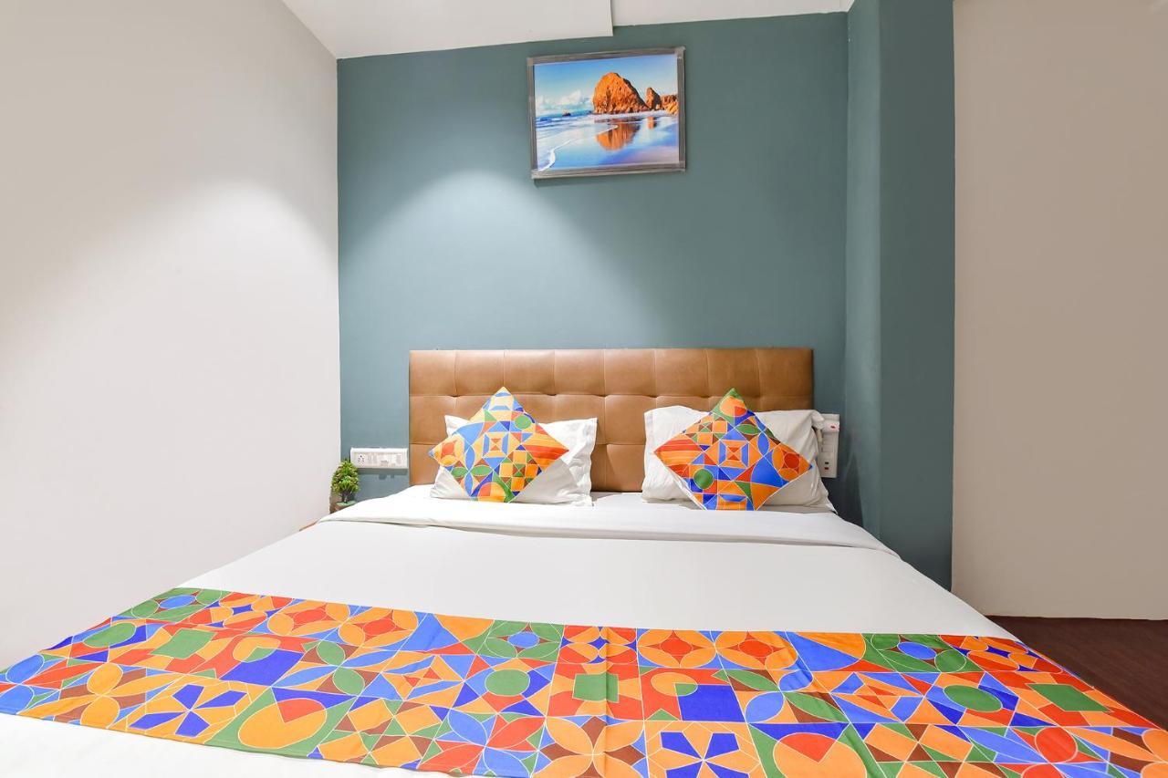 Fabhotel Nidhivan, Udhna Junction Surat Exterior foto