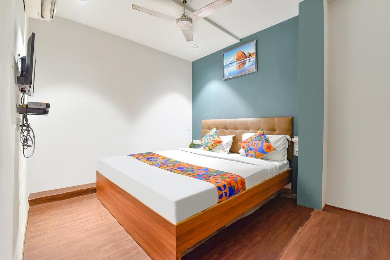 Fabhotel Nidhivan, Udhna Junction Surat Exterior foto