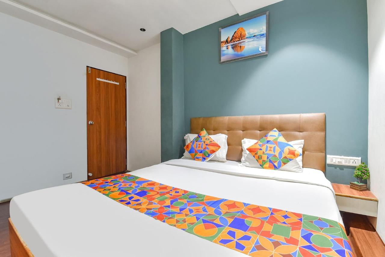 Fabhotel Nidhivan, Udhna Junction Surat Exterior foto